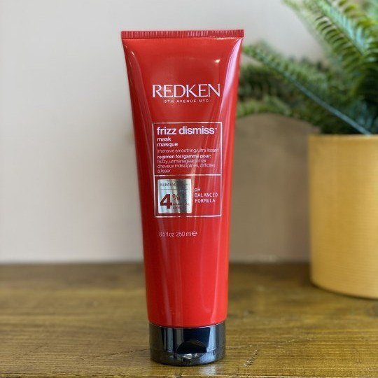 Redken Frizz Dismiss - Image 4